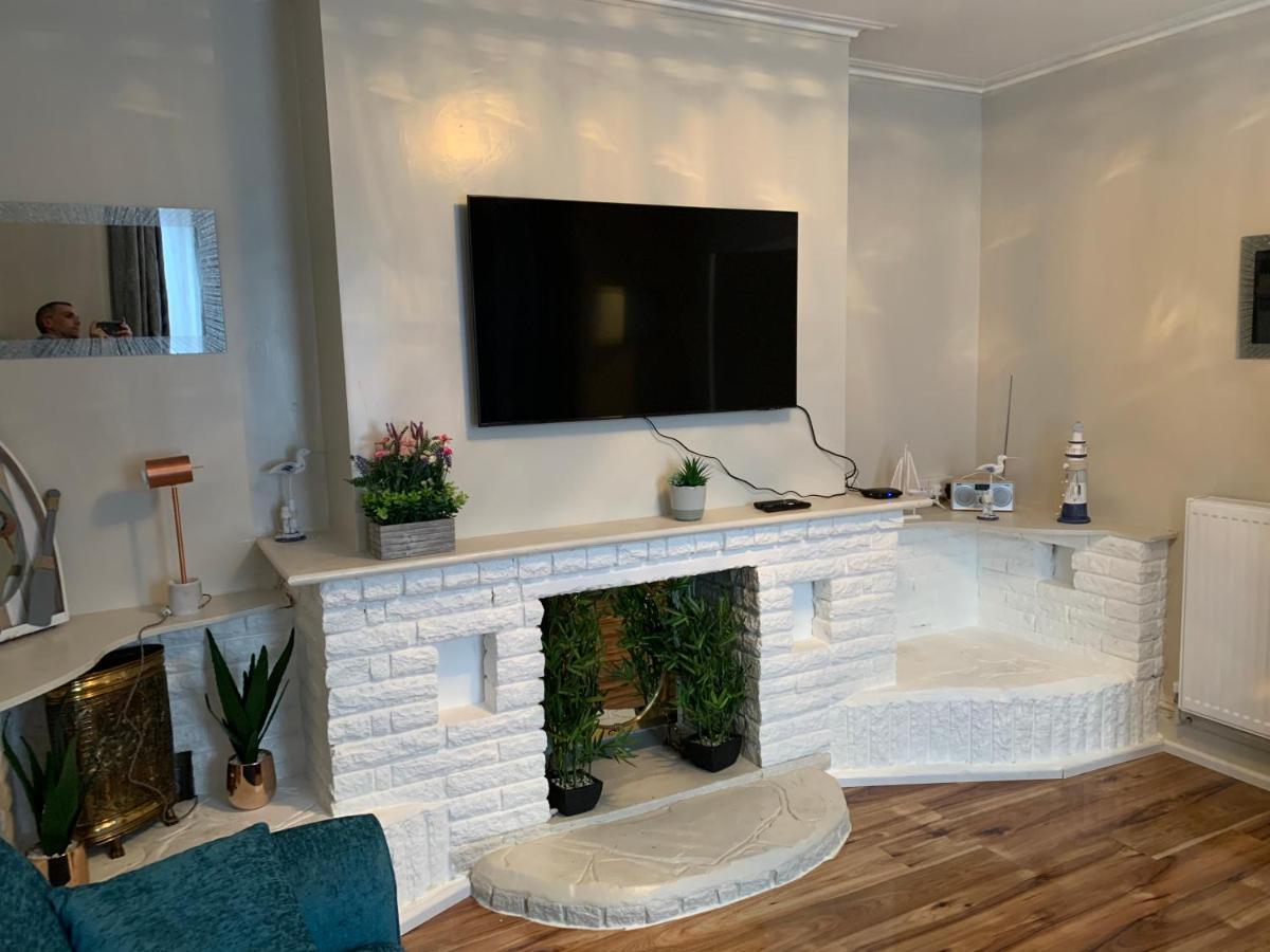 Fantastic Villa Bournemouth - Spa, Parking, Garden Extérieur photo