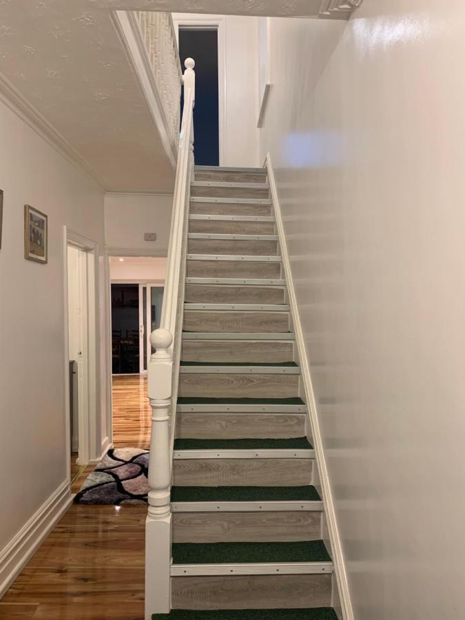 Fantastic Villa Bournemouth - Spa, Parking, Garden Extérieur photo