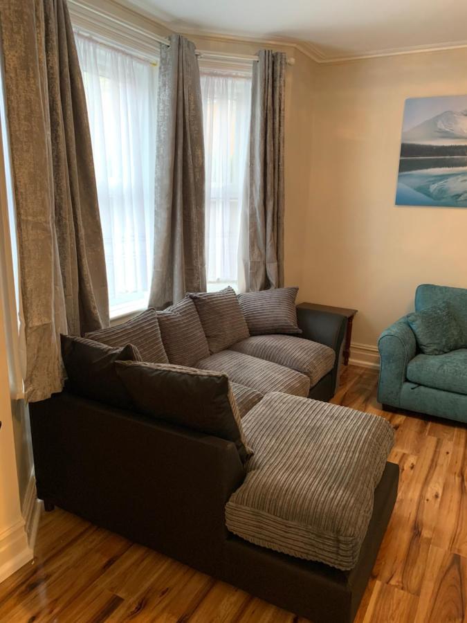 Fantastic Villa Bournemouth - Spa, Parking, Garden Extérieur photo